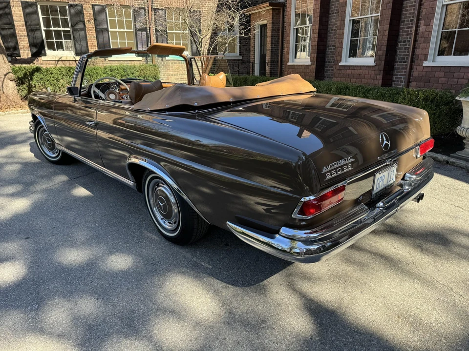 1966 Mercedes-Benz W111 Cabriolet - Image 15 of 31