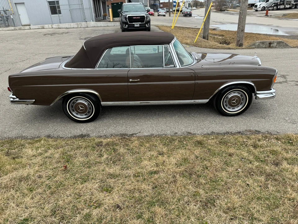 1966 Mercedes-Benz W111 Cabriolet - Image 18 of 31