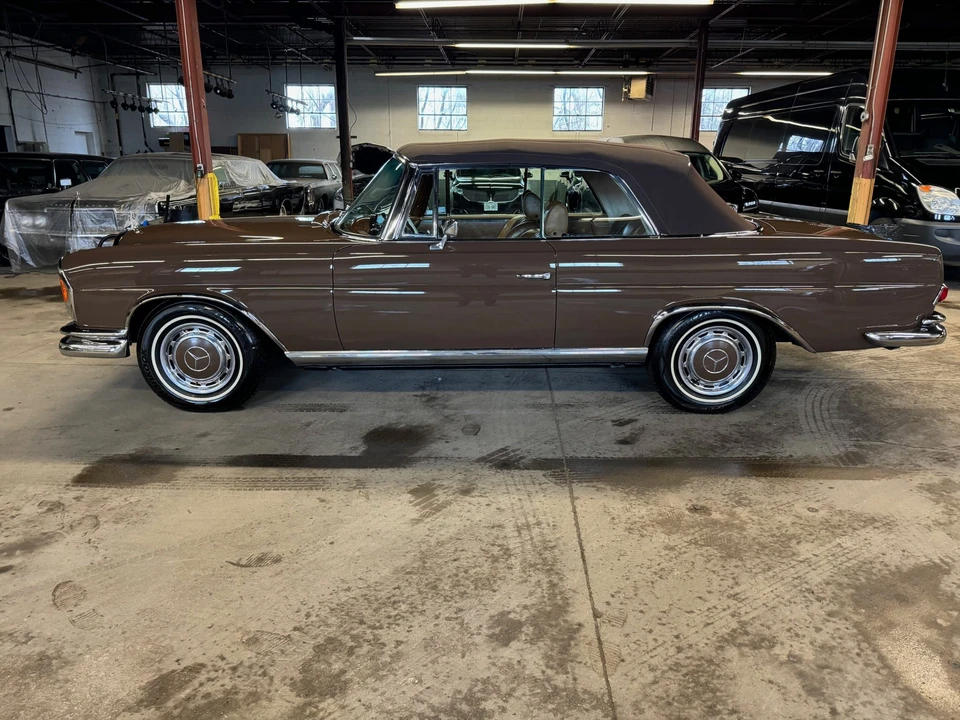 1966 Mercedes-Benz W111 Cabriolet - Image 23 of 31
