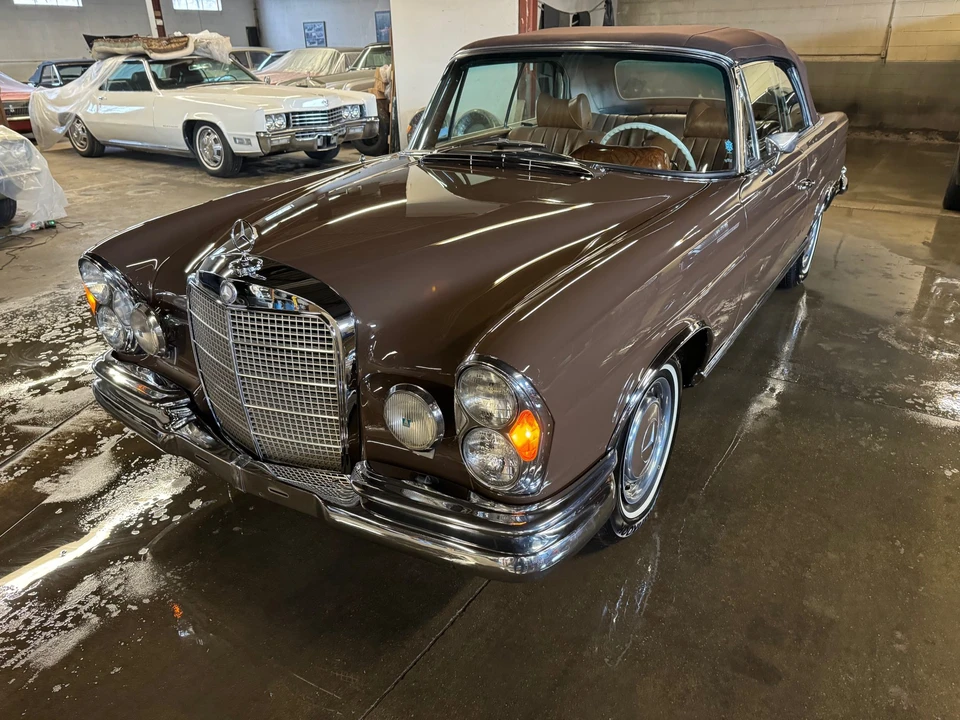 1966 Mercedes-Benz W111 Cabriolet - Image 26 of 31