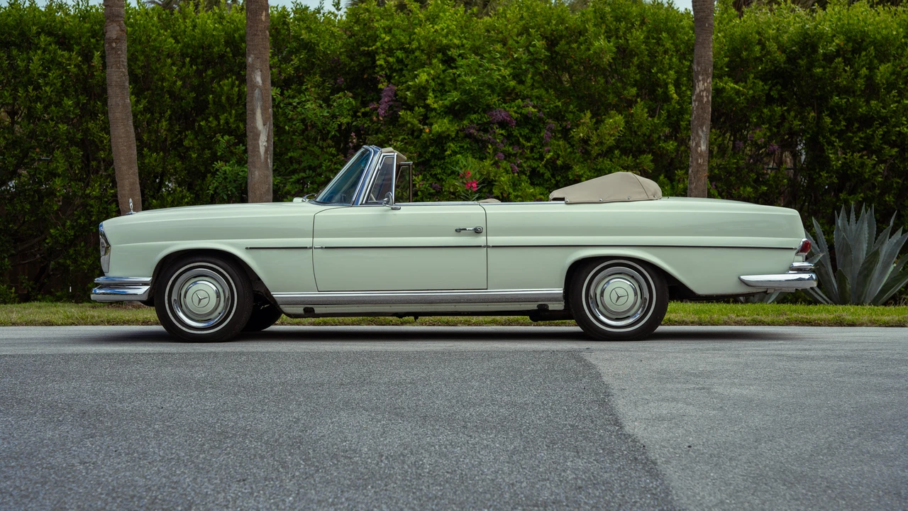 1966 Mercedes-Benz W111 Cabriolet - Image 21 of 31