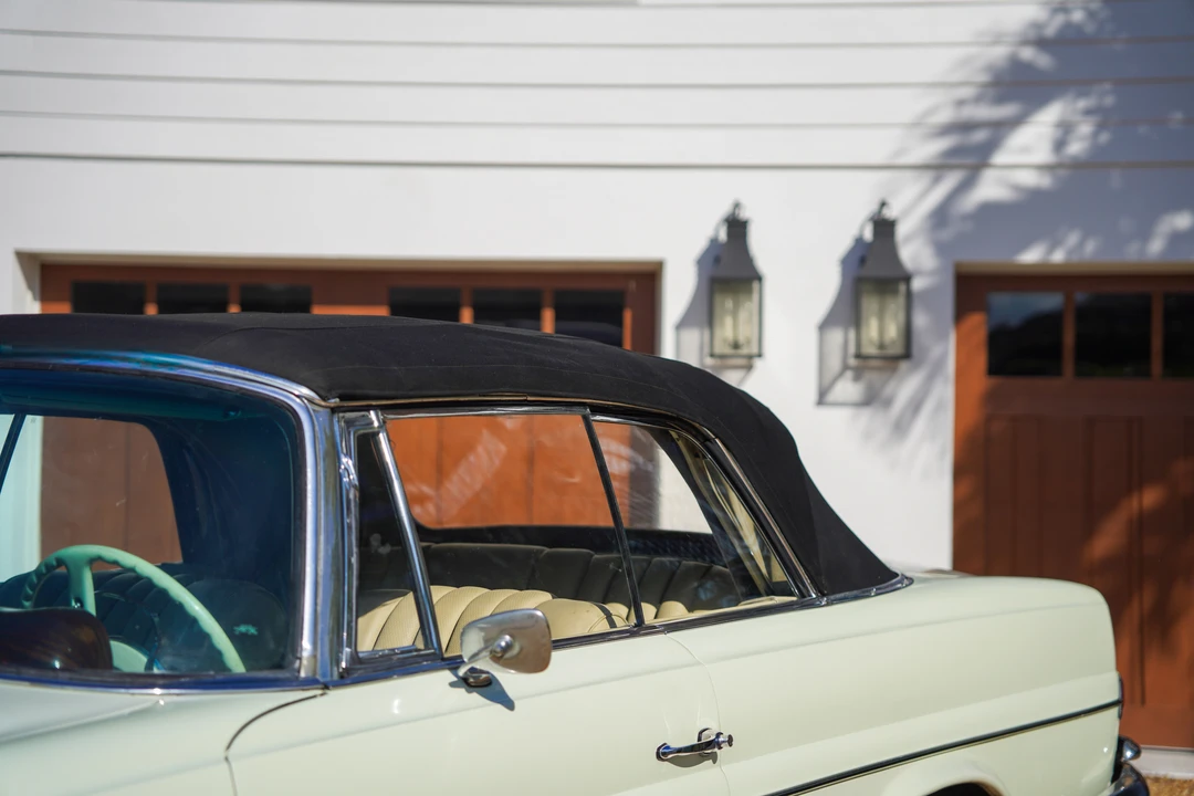 1966 Mercedes-Benz W111 Cabriolet - Image 7 of 31