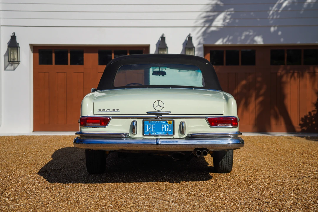 1966 Mercedes-Benz W111 Cabriolet - Image 5 of 31