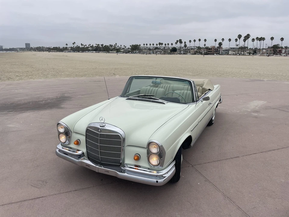 1966 Mercedes-Benz W111 Cabriolet - Image 25 of 31