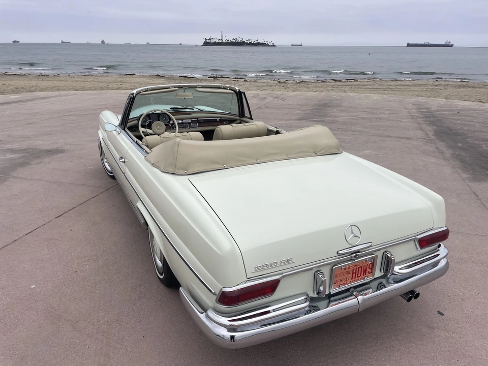1966 Mercedes-Benz W111 Cabriolet - Image 17 of 31