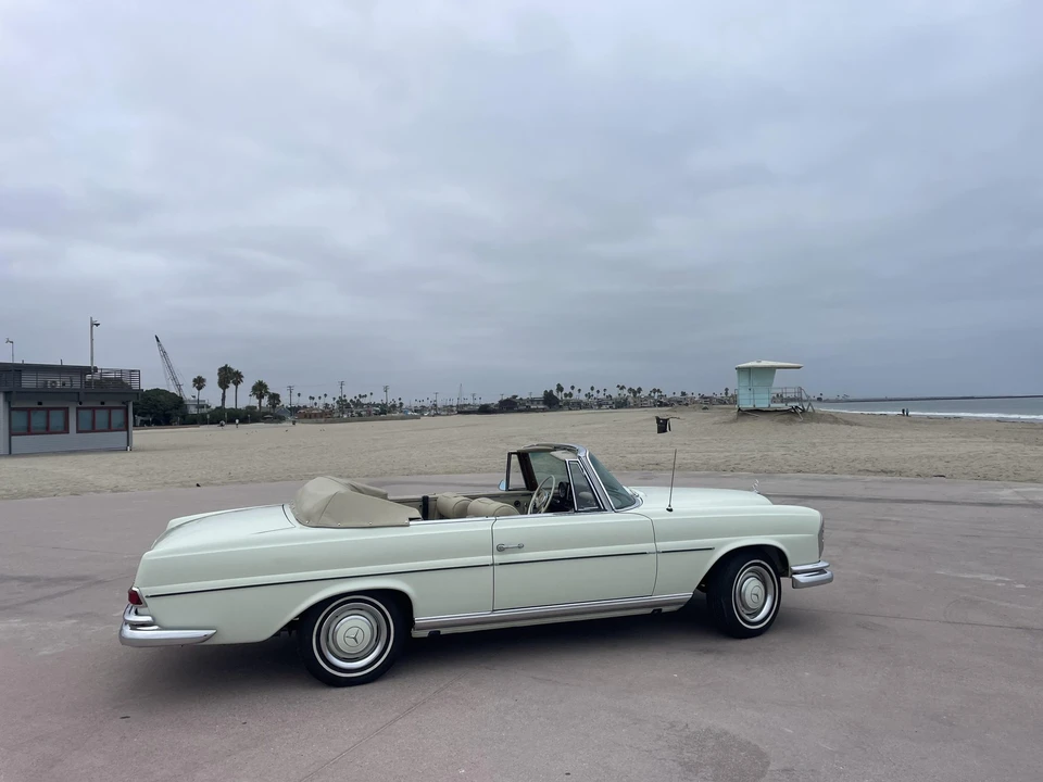 1966 Mercedes-Benz W111 Cabriolet - Image 9 of 31