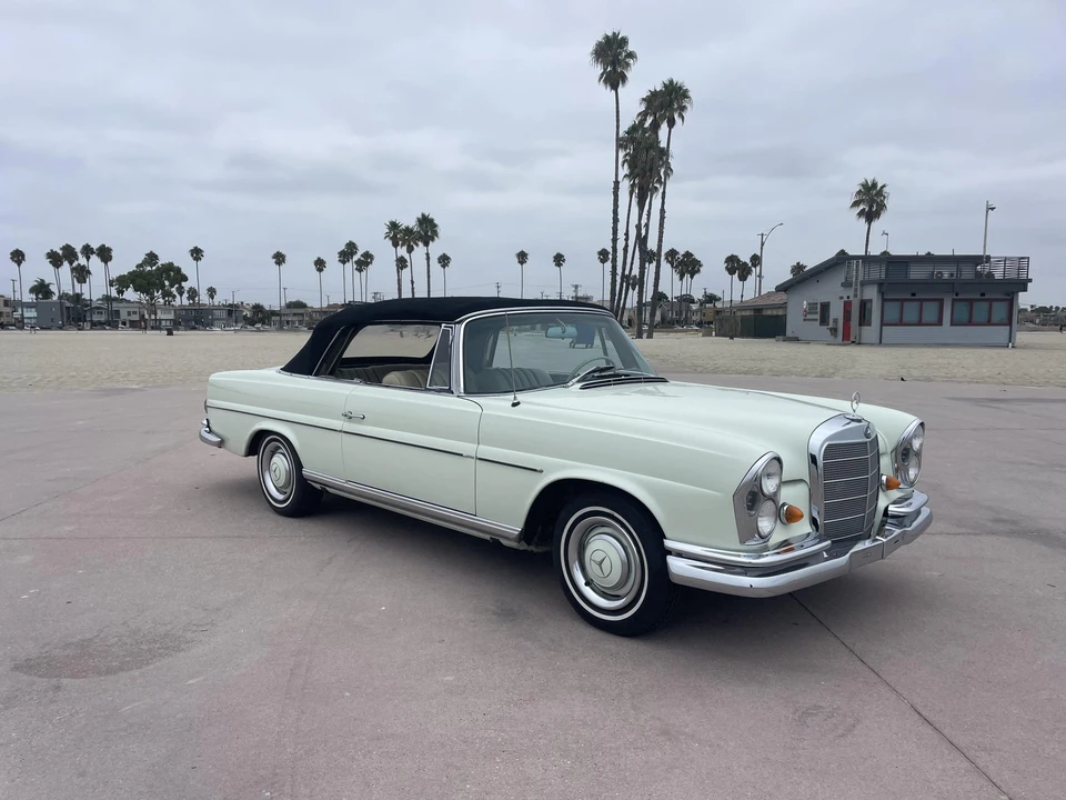 1966 Mercedes-Benz W111 Cabriolet - Image 6 of 31