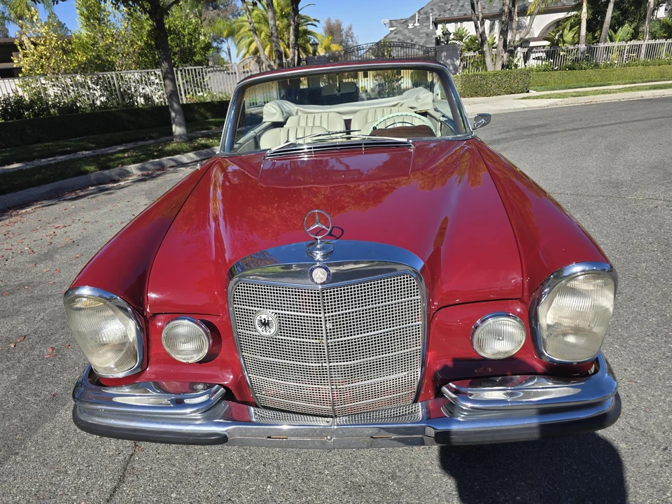 1966 Mercedes-Benz W111 Cabriolet - Image 6 of 31
