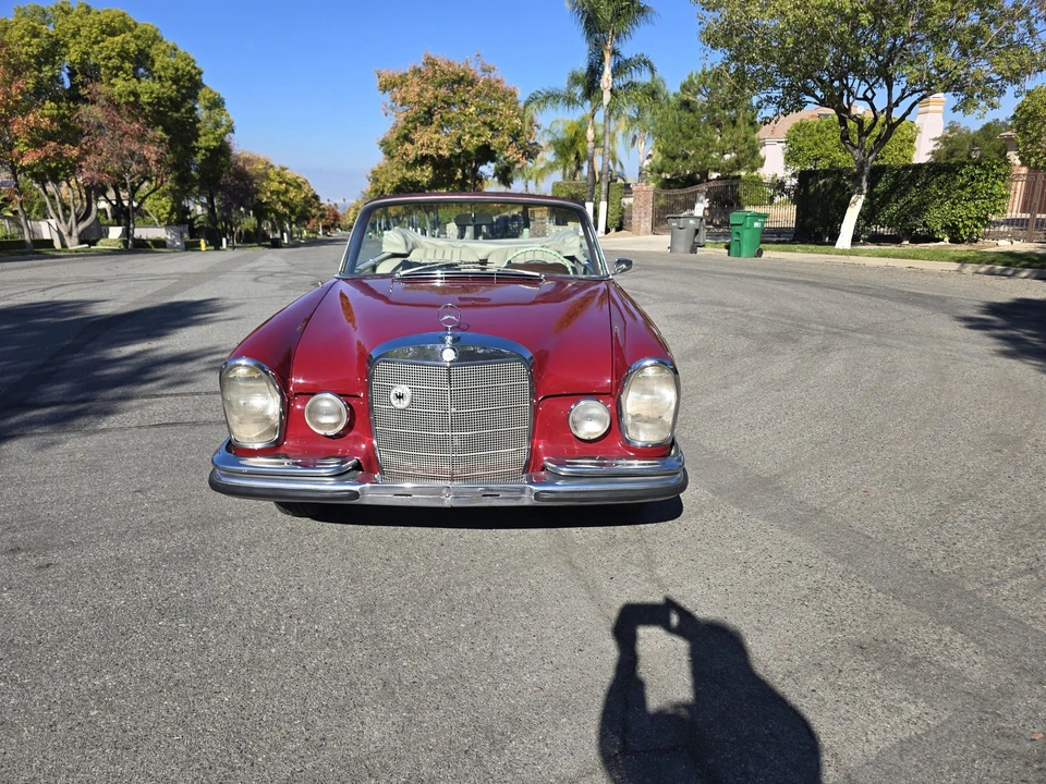 1966 Mercedes-Benz W111 Cabriolet - Image 4 of 31