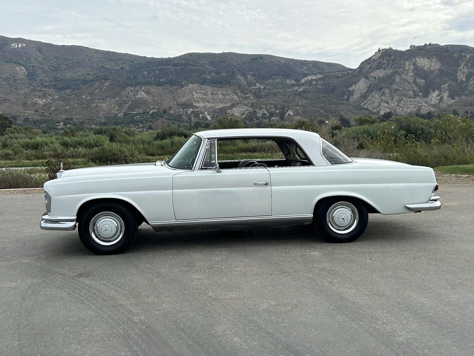 1966 Mercedes-Benz W111 Coupe - Image 2 of 31