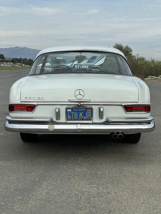 1966 Mercedes-Benz W111 Coupe - Image 16 of 31