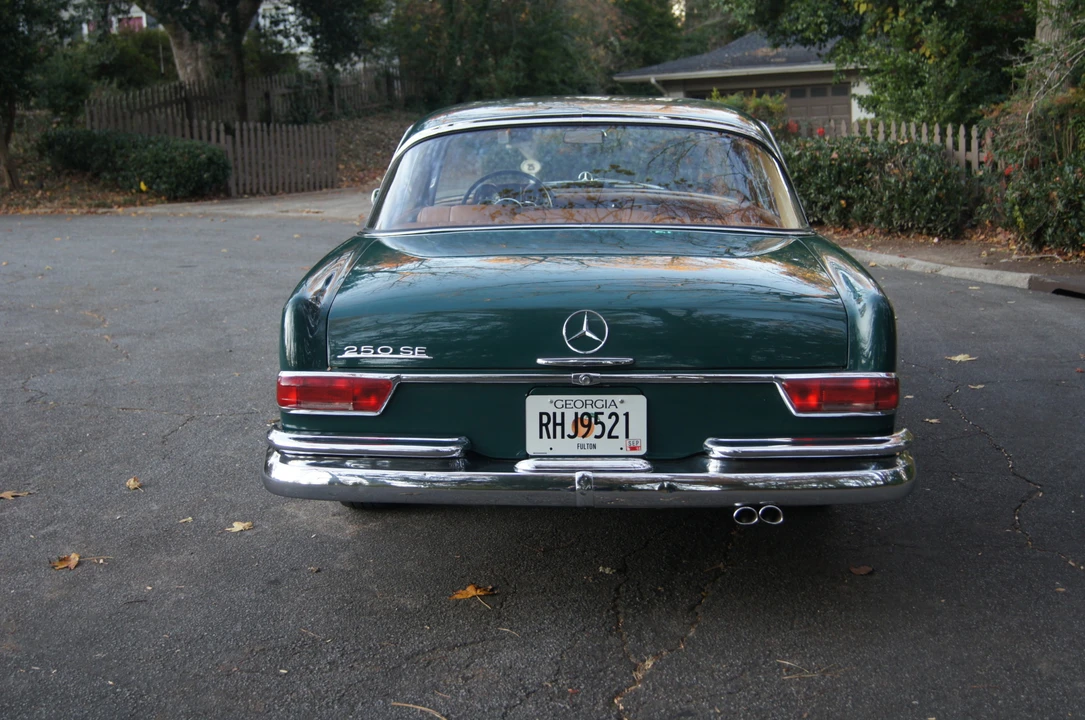 1966 Mercedes-Benz W111 Coupe - Image 19 of 31