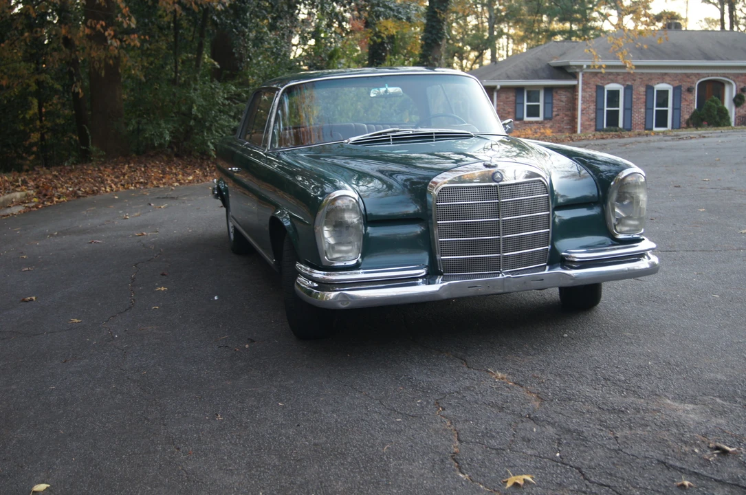 1966 Mercedes-Benz W111 Coupe - Image 9 of 31