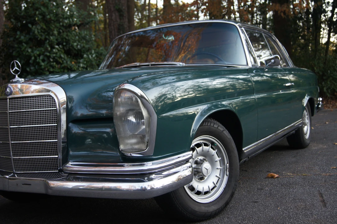 1966 Mercedes-Benz W111 Coupe - Image 29 of 31