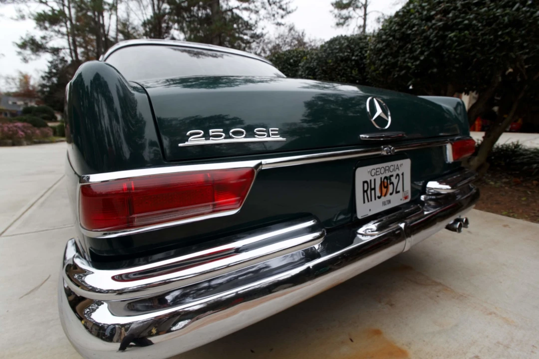 1966 Mercedes-Benz W111 Coupe - Image 25 of 31