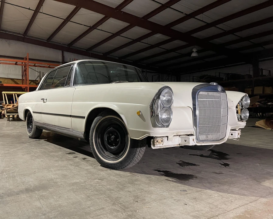1966 Mercedes-Benz W111 Coupe - Image 5 of 31