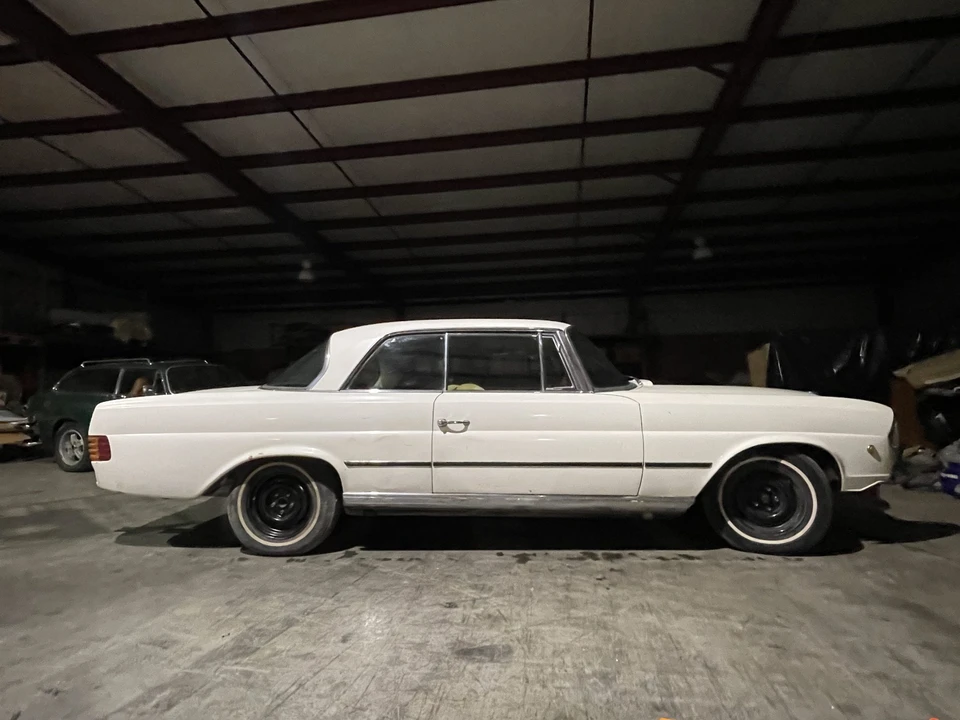 1966 Mercedes-Benz W111 Coupe - Image 8 of 31