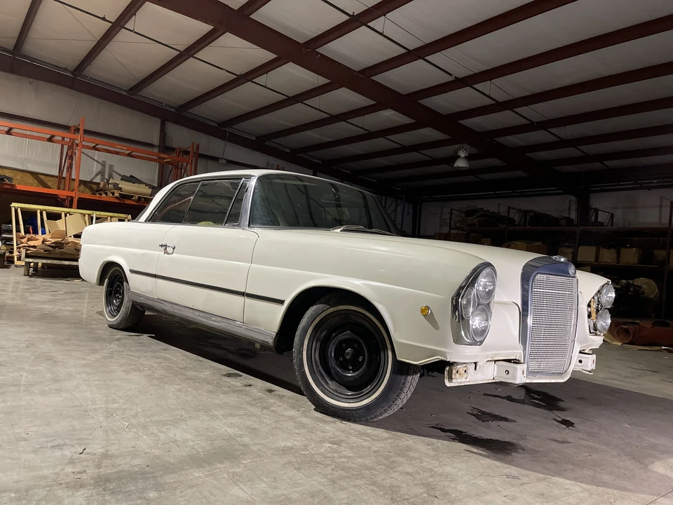 1966 Mercedes-Benz W111 Coupe - Image 6 of 31