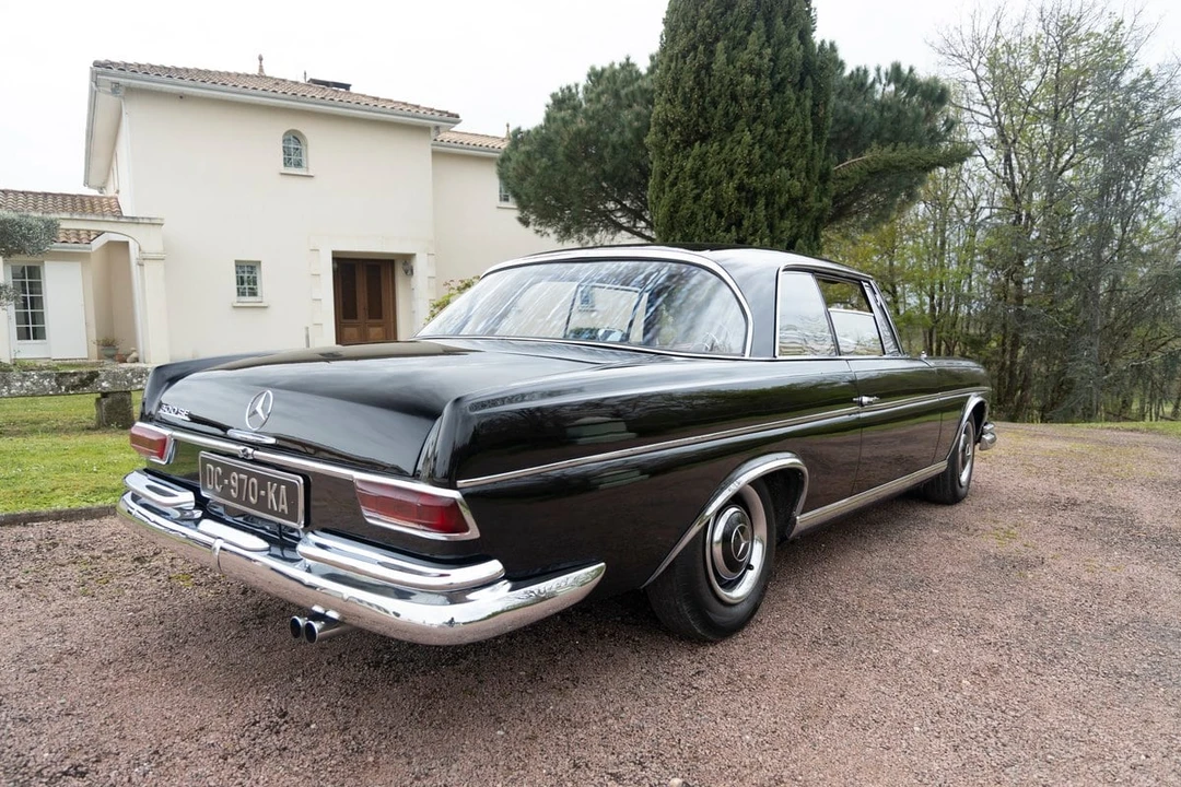 1966 Mercedes-Benz W112 - Image 14 of 30