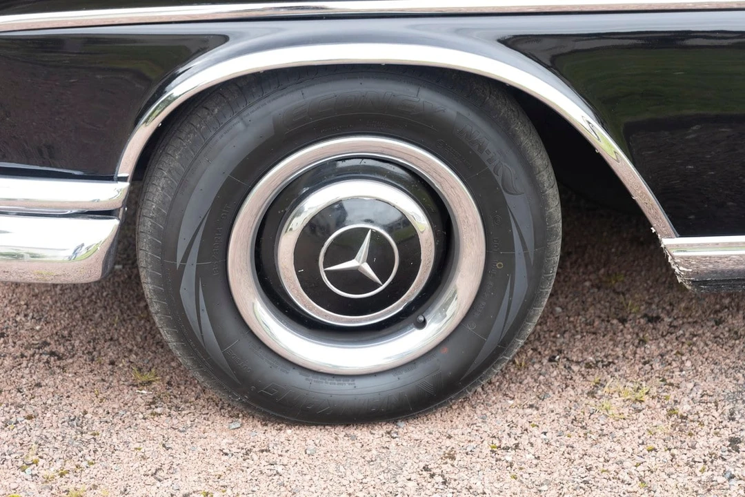 1966 Mercedes-Benz W112 - Image 20 of 30