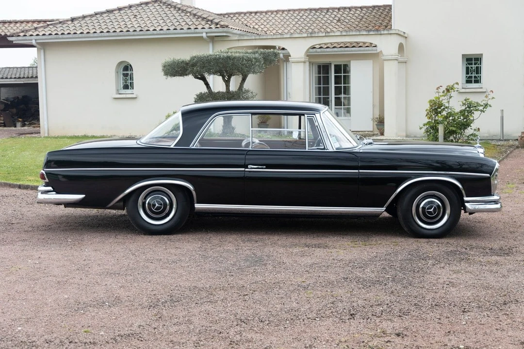 1966 Mercedes-Benz W112 - Image 8 of 30