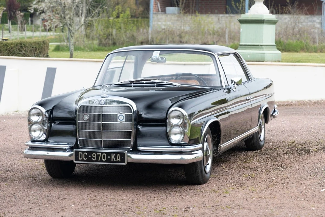 1966 Mercedes-Benz W112 - Image 3 of 30