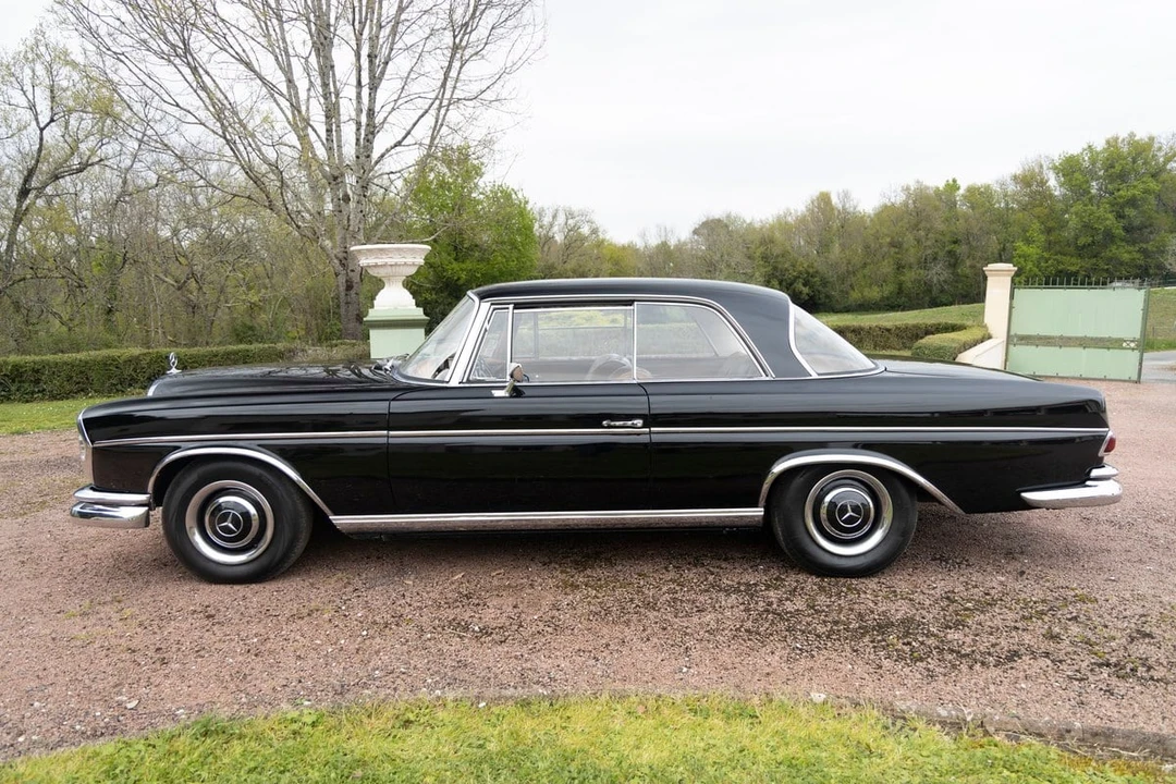 1966 Mercedes-Benz W112 - Image 12 of 30