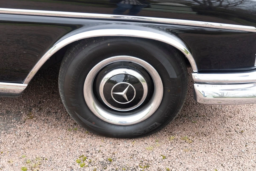 1966 Mercedes-Benz W112 - Image 17 of 30