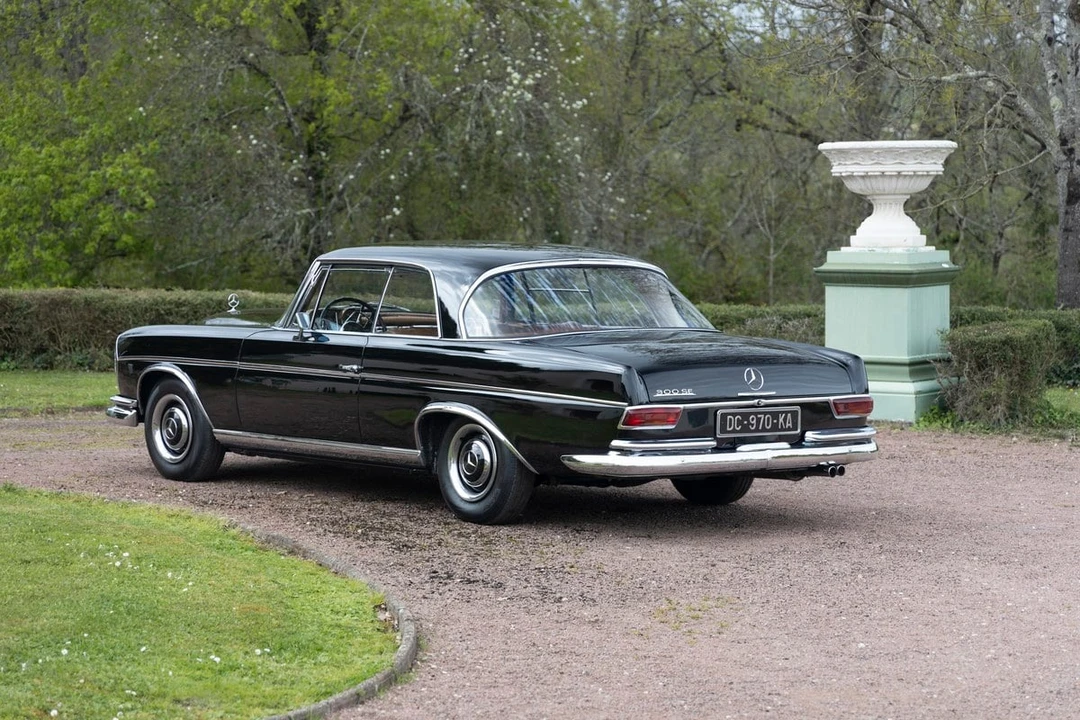 1966 Mercedes-Benz W112 - Image 5 of 30