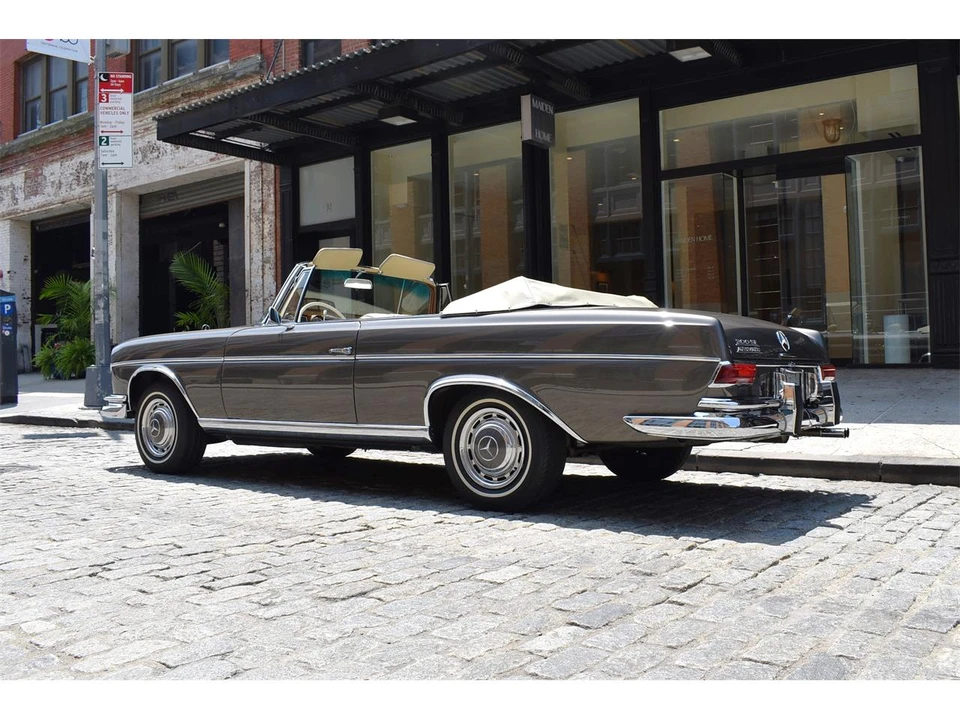 1966 Mercedes-Benz W112 - Image 10 of 31