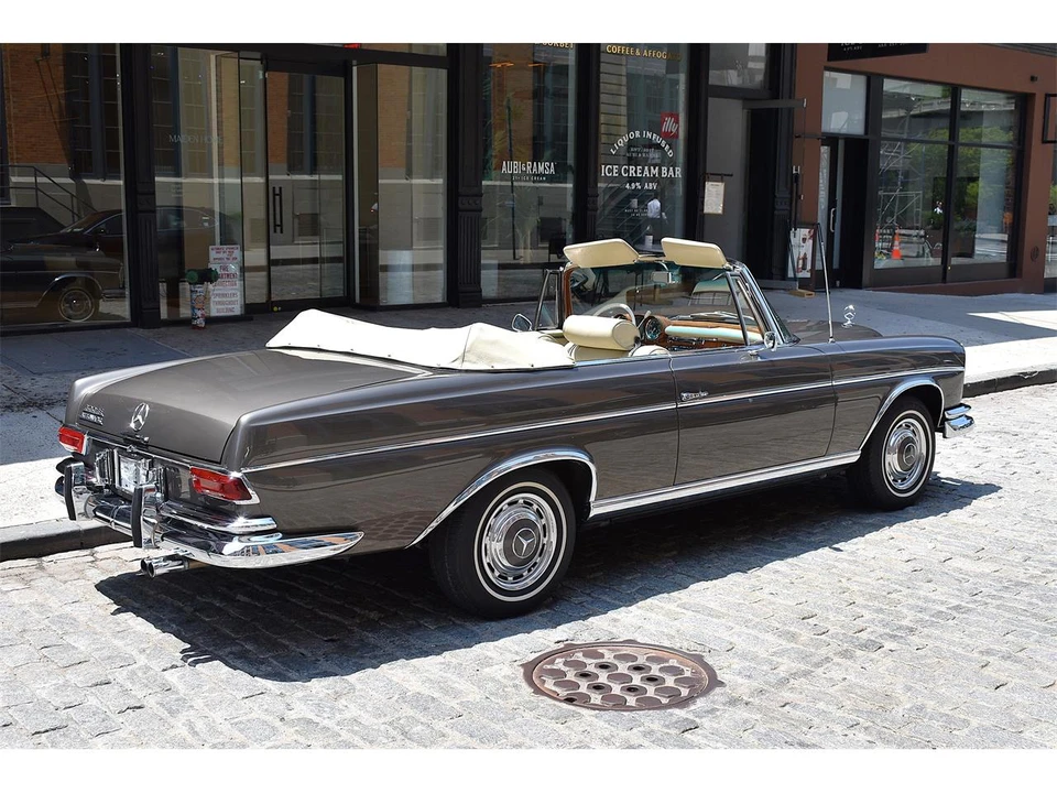 1966 Mercedes-Benz W112 - Image 22 of 31