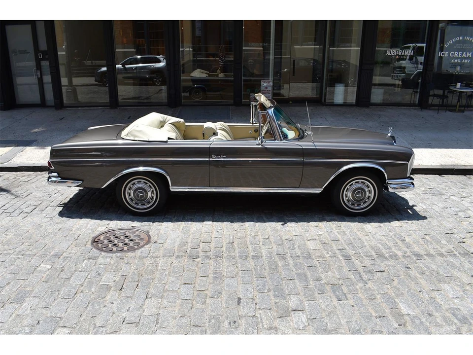 1966 Mercedes-Benz W112 - Image 25 of 31