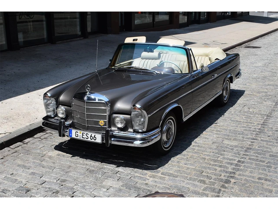 1966 Mercedes-Benz W112 - Image 2 of 31