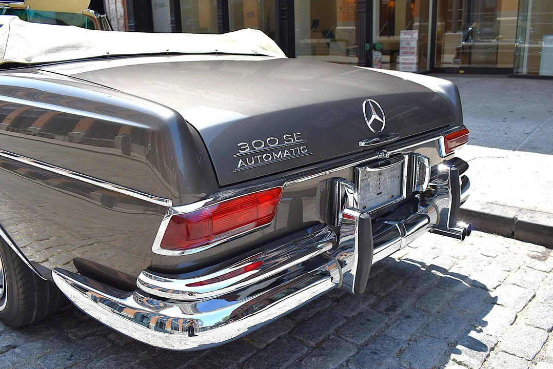 1966 Mercedes-Benz W112 - Image 12 of 21