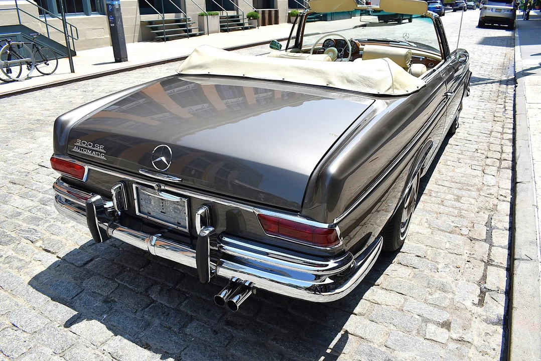 1966 Mercedes-Benz W112 - Image 15 of 21