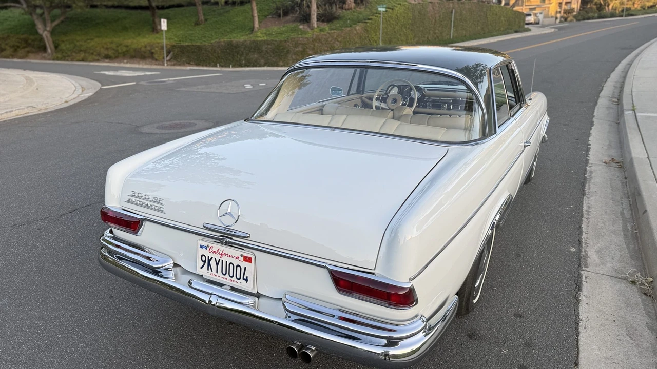 1966 Mercedes-Benz W112 - Image 6 of 31