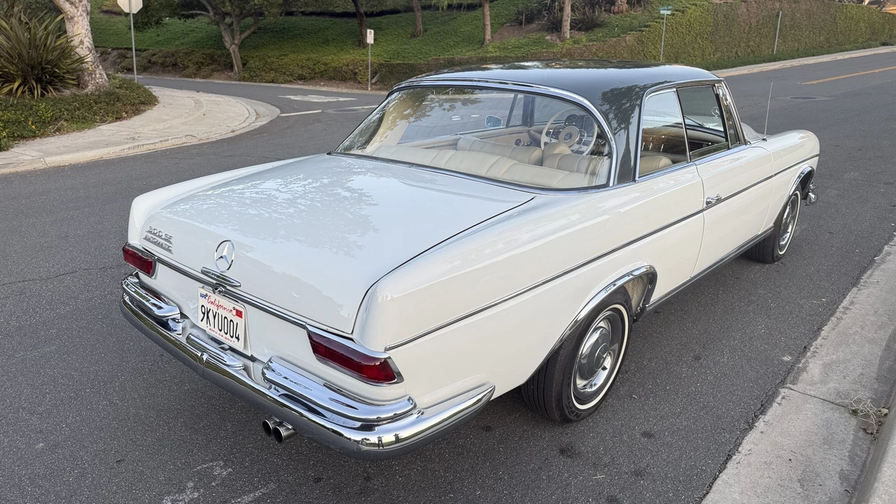 1966 Mercedes-Benz W112 - Image 7 of 31