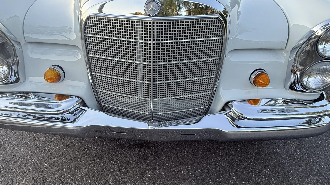 1966 Mercedes-Benz W112 - Image 18 of 31