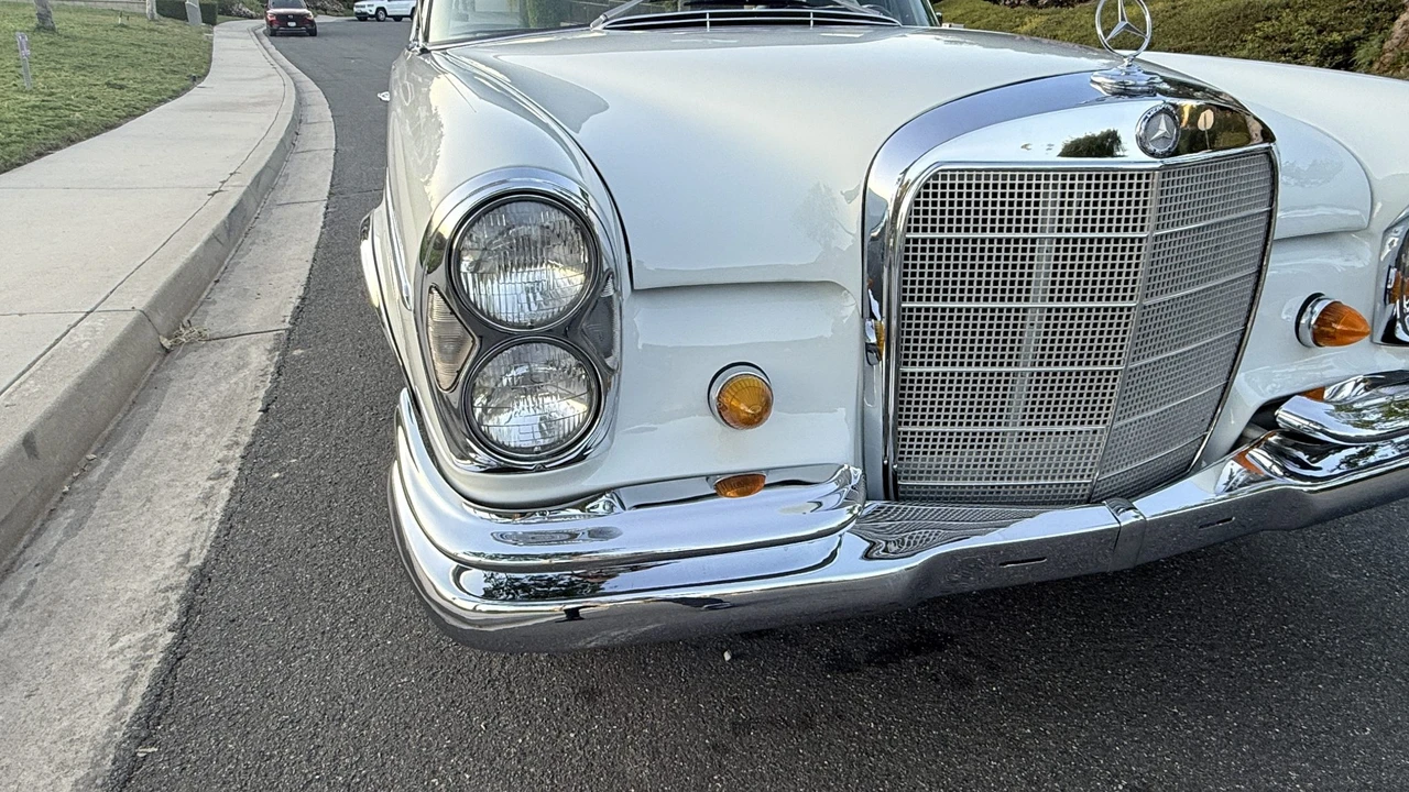 1966 Mercedes-Benz W112 - Image 17 of 31