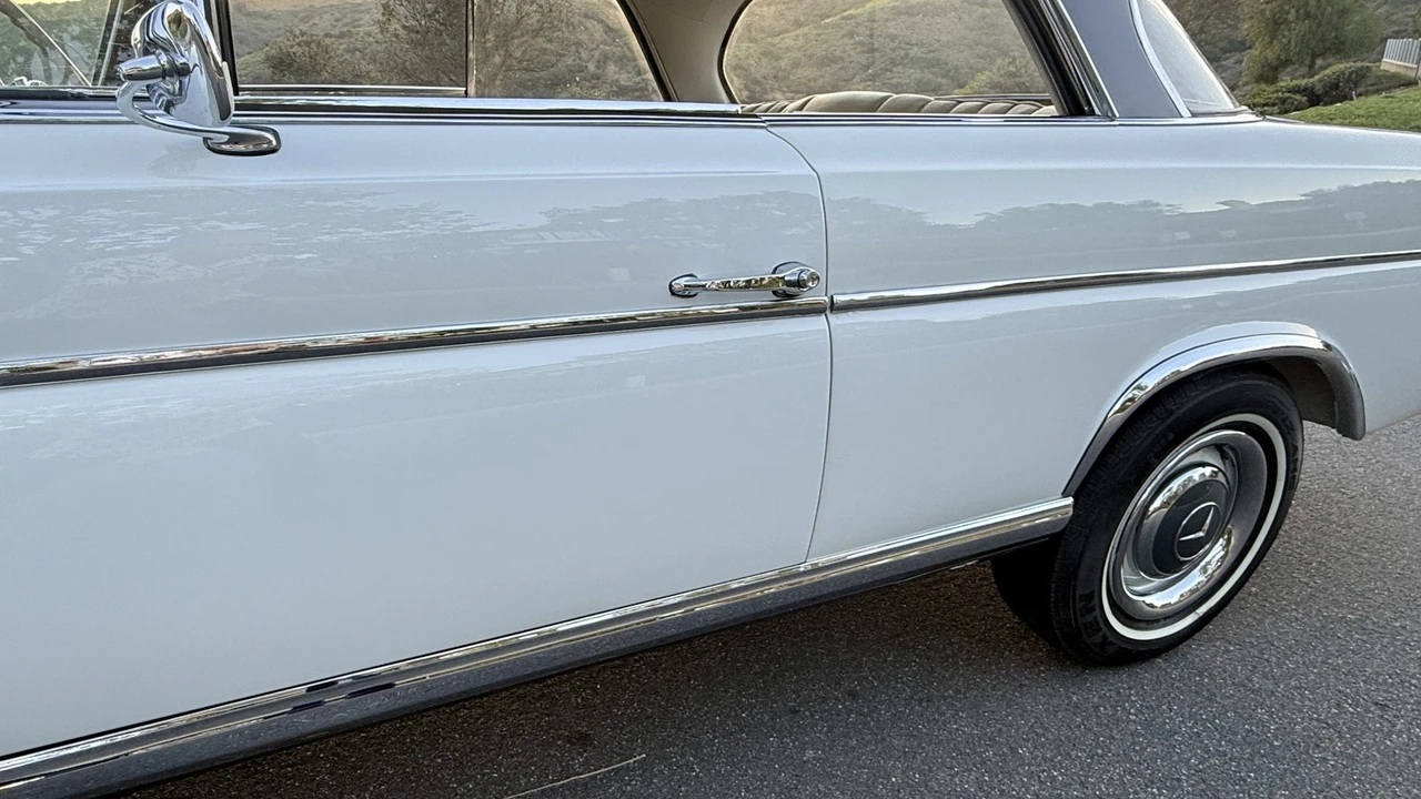1966 Mercedes-Benz W112 - Image 27 of 31