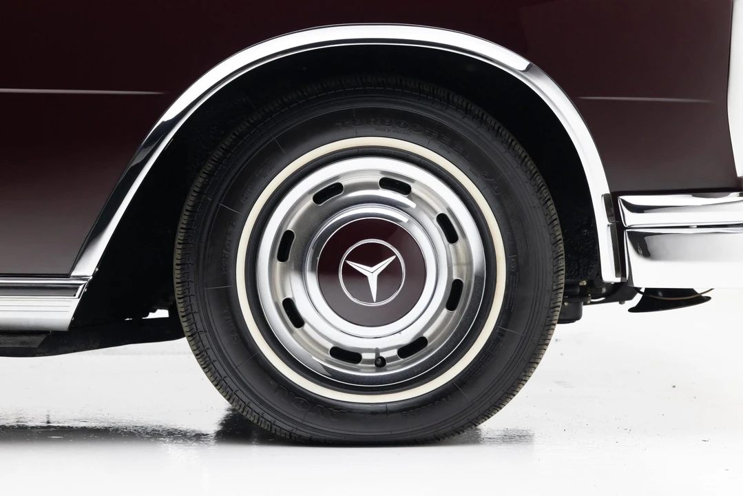 1966 Mercedes-Benz 600 - Image 28 of 31