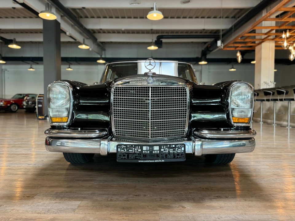 1966 Mercedes-Benz 600 - Image 6 of 31