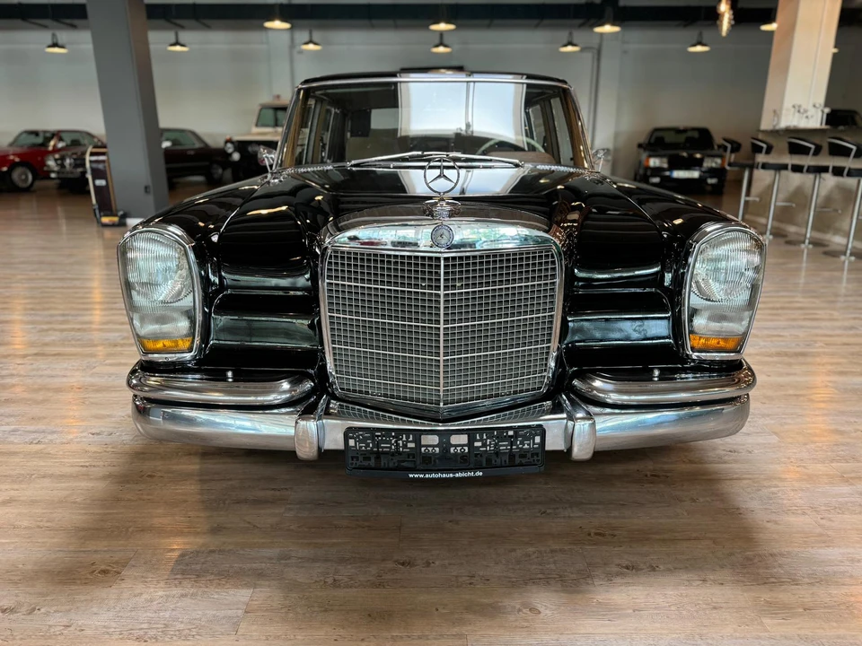 1966 Mercedes-Benz 600 - Image 7 of 31