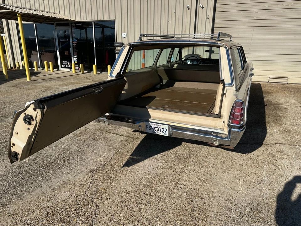1966 Mercury Colony Park - Image 3 of 21