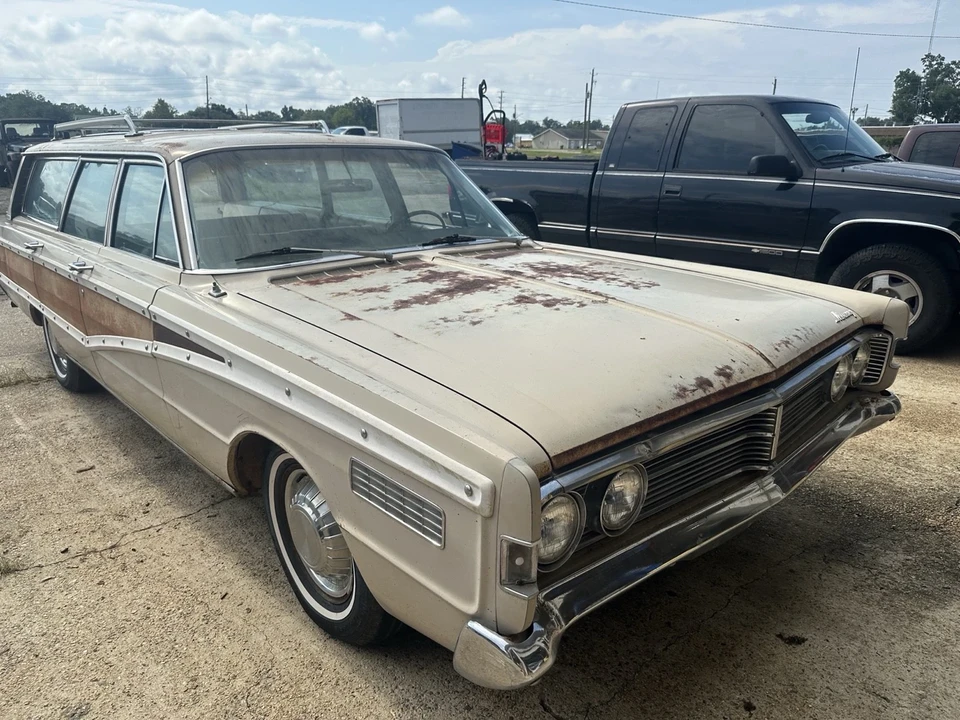 1966 Mercury Colony Park - Image 10 of 21
