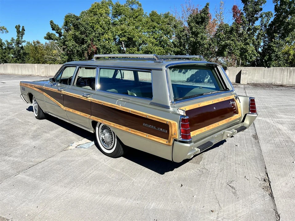 1966 Mercury Colony Park - Image 10 of 31