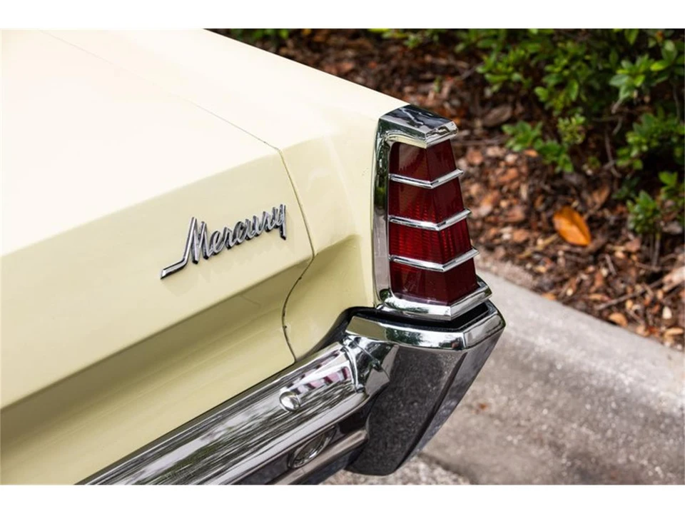 1966 Mercury Monterey - Image 12 of 31