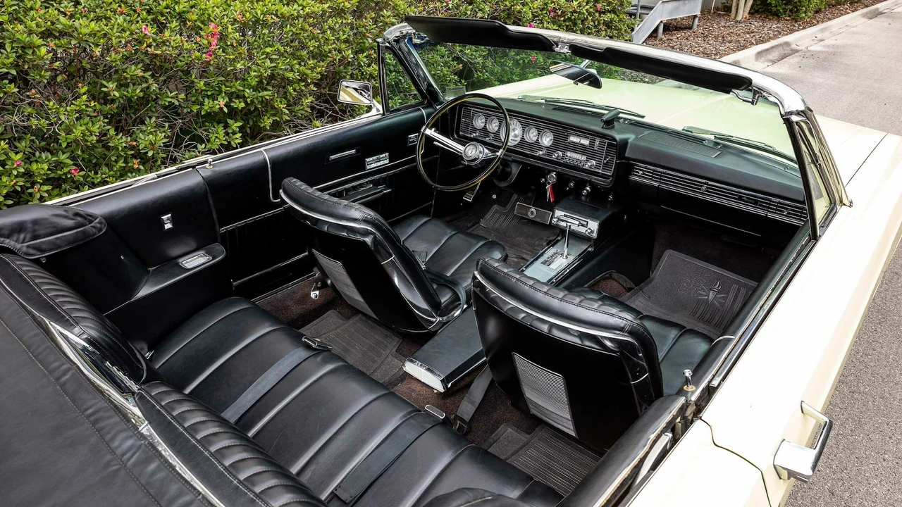 1966 Mercury Marauder - Image 4 of 23