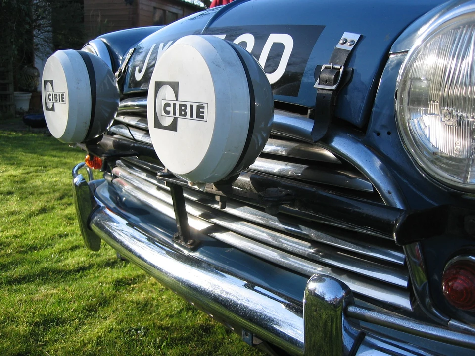 1966 Morris - Image 2 of 24