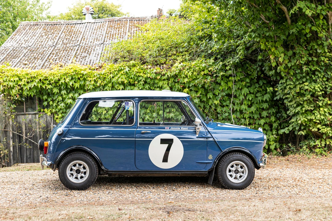 1966 Morris - Image 5 of 30